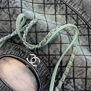 CHANEL SHOPPING BAG IN WASHED DENIM MINT & BLACK
